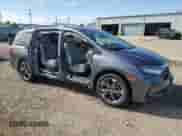 2022 Honda Odyssey Elite z VIN 5FNRL6H93NB063784, wystawiony jako Copart lot #85907215 z przebiegiem 28 474 mil mil oraz Szkoda całkowita • Salvage title. Historia ofert i sprzedaży dostępna na DreamBid. Obrazek 4.