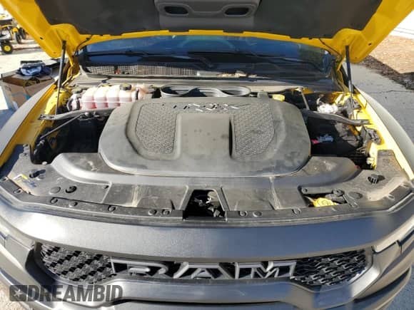 2023 Ram 1500 TRX z VIN 1C6SRFU92PN546863, wystawiony jako Copart lot #87868515 z przebiegiem 18 460 mil mil oraz Szkoda całkowita • Salvage title. Historia ofert i sprzedaży dostępna na DreamBid. Obrazek 11.