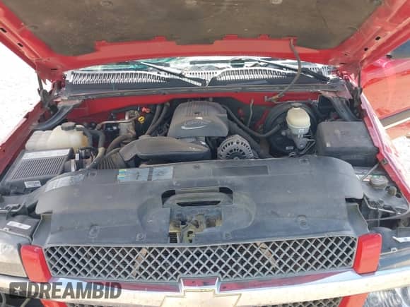 2005 Chevrolet Silverado 1500 LS z VIN 2GCEC13T551361034, wystawiony jako IAAI lot #43238600 z przebiegiem 171 902 mil mil oraz . Historia ofert i sprzedaży dostępna na DreamBid. Obrazek 10.