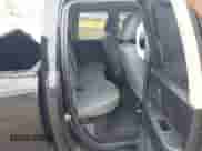 2014 Ram 1500 Express z VIN 1C6RR7FT5ES274384, wystawiony jako IAAI lot #42949313 z przebiegiem 179 200 mil mil oraz . Historia ofert i sprzedaży dostępna na DreamBid. Obrazek 8.