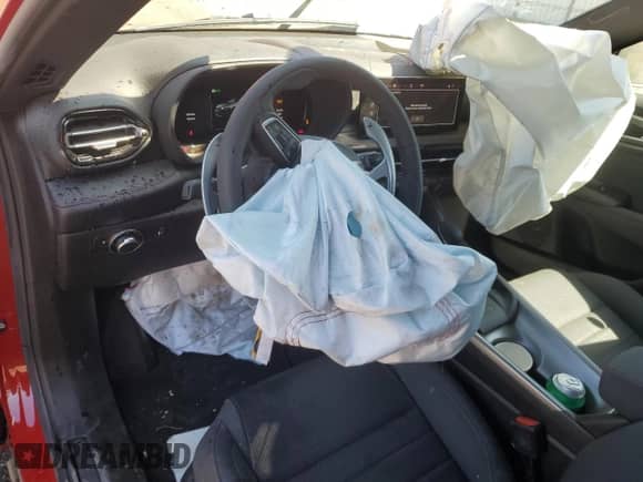 2024 Dodge Hornet R/T with VIN ZACPDFCW7R3A17916, listed as a Copart auction lot 64231424 with 9,531 mi miles and Non repairable. Bid and sale history available at DreamBid. Image 8.
