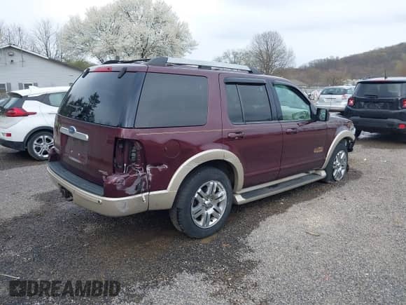 2006 Ford Explorer Eddie Bauer с VIN 1FMEU74846ZA09335, выставлен на аукционе IAAI как лот 41986862 с пробегом 139 406 миль миль и . История ставок и продаж доступна на DreamBid. Изображение 4.