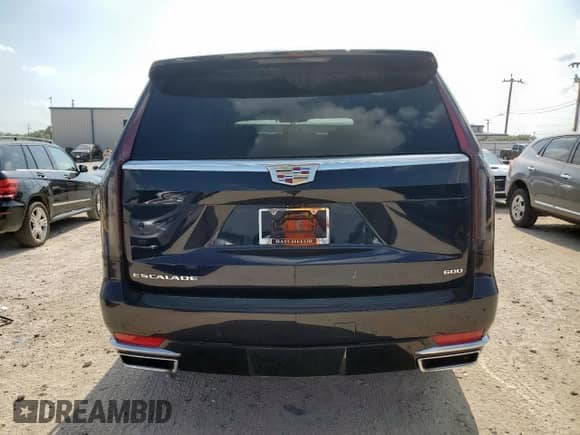 2024 Cadillac Escalade Premium Luxury Platinum z VIN 1GYS4DKL5RR300874, wystawiony jako Copart lot #59184085 z przebiegiem Nie podano mil oraz Szkoda całkowita • Salvage title. Historia ofert i sprzedaży dostępna na DreamBid. Obrazek 6.