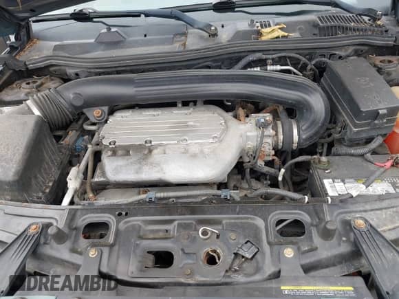 2007 Saturn VUE V6 with VIN 5GZCZ634X7S871442, listed as a IAAI auction lot 42672181 with 170,134 mi miles and . Bid and sale history available at DreamBid. Image 10.
