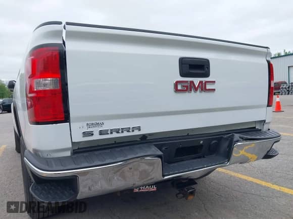2018 GMC Sierra 1500 z VIN 1GTN1LEC6JZ247799, wystawiony jako IAAI lot #42307442 z przebiegiem 139 885 mil mil oraz . Historia ofert i sprzedaży dostępna na DreamBid. Obrazek 18.