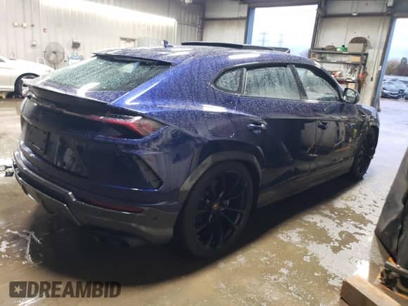 2022 Lamborghini Urus с VIN ZPBUA1ZL9NLA22224, выставлен на аукционе Copart как лот 79019844 с пробегом Не указан миль и Списание • Salvage title. История ставок и продаж доступна на DreamBid. Изображение 3.