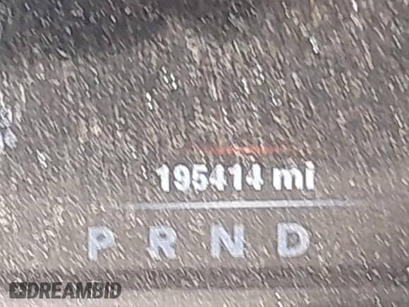 2014 Ram 1500 Big Horn z VIN 1C6RR7LT9ES231624, wystawiony jako IAAI lot #41867542 z przebiegiem 195 414 mil mil oraz . Historia ofert i sprzedaży dostępna na DreamBid. Obrazek 15.