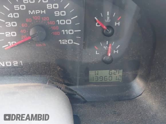 2008 Ford F-150 XLT z VIN 1FTPW14528FA15813, wystawiony jako IAAI lot #43086657 z przebiegiem 139 601 mil mil oraz . Historia ofert i sprzedaży dostępna na DreamBid. Obrazek 15.