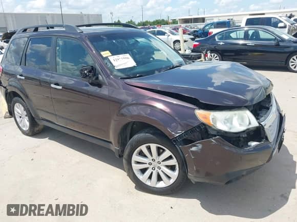 2013 Subaru Forester X Limited with VIN JF2SHAEC1DH403889, listed as a IAAI auction lot 42923586 with 179,858 mi miles and . Bid and sale history available at DreamBid. Image 1.