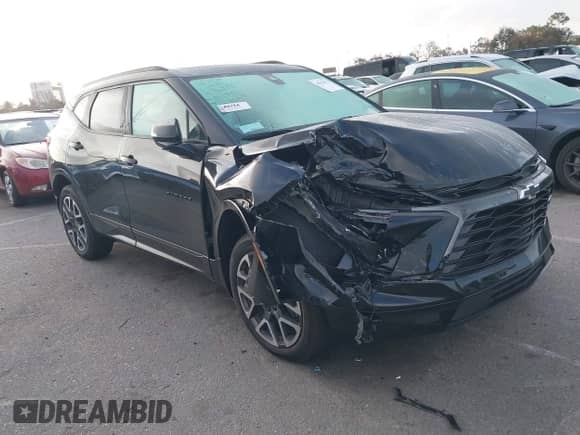 2024 Chevrolet Blazer RS с VIN 3GNKBERS1RS251448, выставлен на аукционе IAAI как лот 41916373 с пробегом 4 325 миль миль и . История ставок и продаж доступна на DreamBid. Изображение 1.