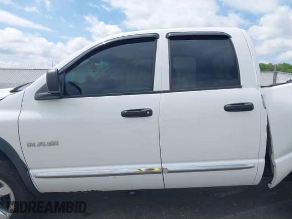 2008 Dodge 1500 SLT with VIN 1D7HA18N68S586070, listed as a IAAI auction lot 42201950 with 252,192 mi miles and . Bid and sale history available at DreamBid. Image 15.