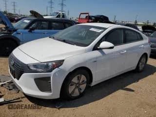 2019 Hyundai Ioniq Blue с VIN KMHC65LC7KU180535, выставлен на аукционе Copart как лот 67559995 с пробегом 140 324 миль миль и Списание • Salvage title. История ставок и продаж доступна на DreamBid. Изображение 1.