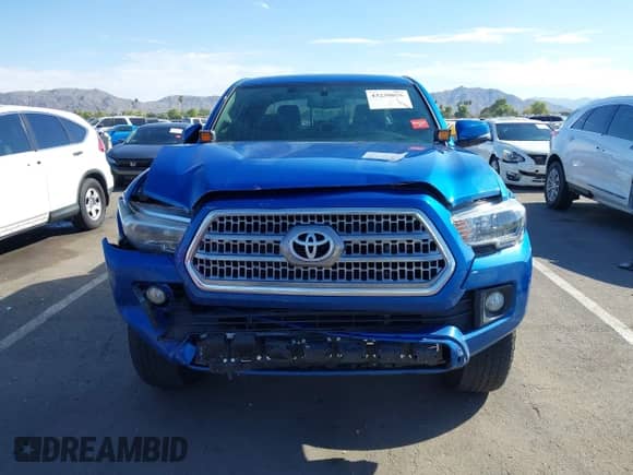 2017 Toyota Tacoma SR5 with VIN 5TFCZ5AN6HX089859, listed as a IAAI auction lot 43238076 with 99,273 mi miles and . Bid and sale history available at DreamBid. Image 6.
