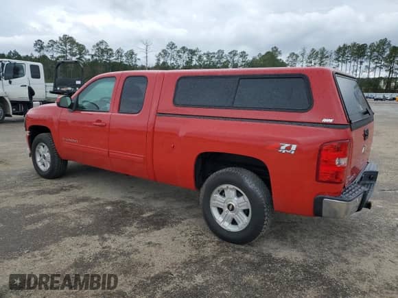 2011 Chevrolet Silverado 1500 LTZ z VIN 1GCRKTE34BZ149273, wystawiony jako Copart lot #83215884 z przebiegiem 70 928 mil mil oraz Szkoda całkowita • Salvage title. Historia ofert i sprzedaży dostępna na DreamBid. Obrazek 2.