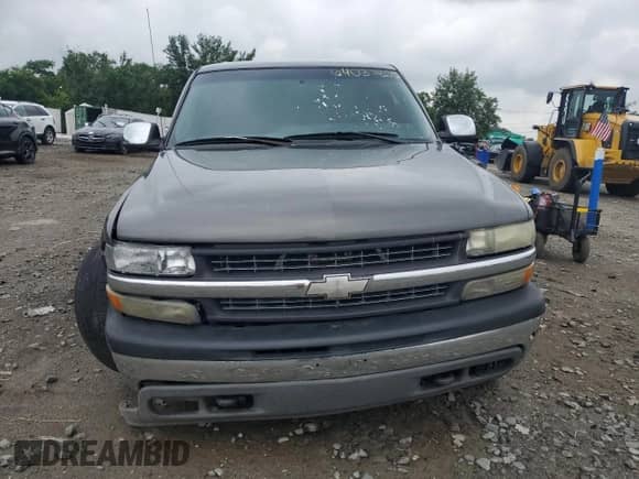 2002 Chevrolet Silverado 1500HD LS с VIN 1GCGK13U92F199658, выставлен на аукционе Copart как лот 64032805 с пробегом Не указан миль и Списание • Salvage title. История ставок и продаж доступна на DreamBid. Изображение 5.