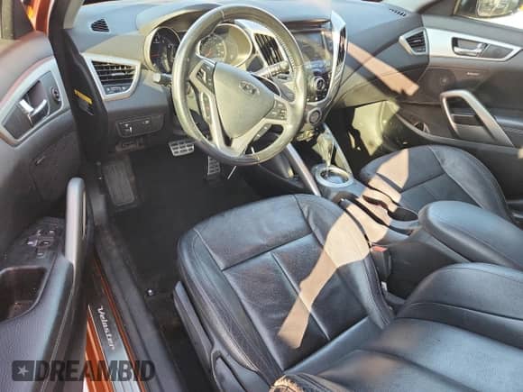 2015 Hyundai Veloster with VIN KMHTC6AD3FU219198, listed as a Copart auction lot 81516035 with 77,510 mi miles and Salvage title. Bid and sale history available at DreamBid. Image 8.