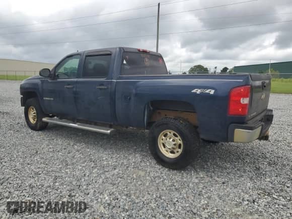 2007 Chevrolet Silverado 2500HD 1LT с VIN 1GCHK23637F547148, выставлен на аукционе Copart как лот 67982375 с пробегом 205 123 миль миль и Списание • Salvage title. История ставок и продаж доступна на DreamBid. Изображение 2.