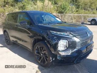 2024 Mitsubishi Outlander SE with VIN JA4J3VA89RZ015788, listed as a IAAI auction lot 43516856 with 58,712 mi miles and . Bid and sale history available at DreamBid. Image 1.