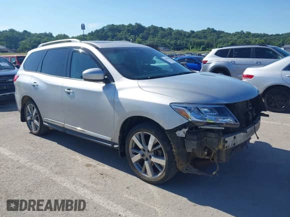 2015 Nissan Pathfinder Platinum with VIN 5N1AR2MMXFC613832, listed as a IAAI auction lot 42628734 with 182,941 mi miles and . Bid and sale history available at DreamBid. Image 1.
