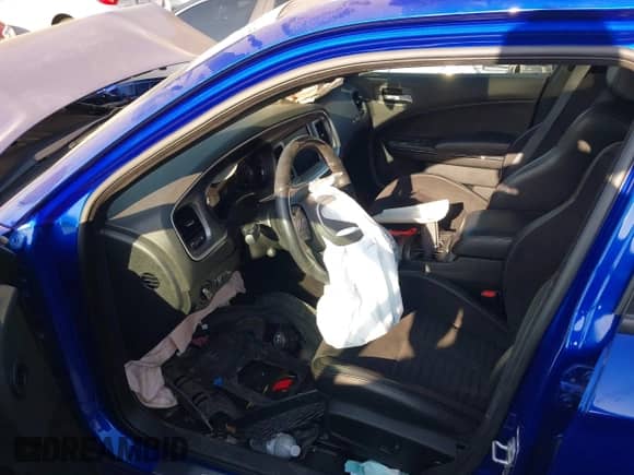 2018 Dodge Charger R/T z VIN 2C3CDXCT1JH220541, wystawiony jako IAAI lot #43034258 z przebiegiem 59 289 mil mil oraz . Historia ofert i sprzedaży dostępna na DreamBid. Obrazek 18.