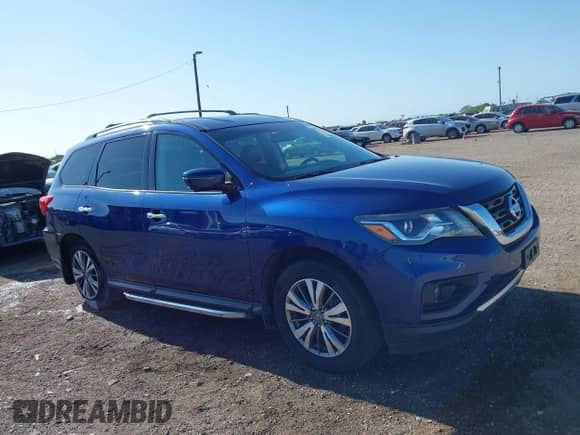 2019 Nissan Pathfinder SV с VIN 5N1DR2MN5KC651971, выставлен на аукционе IAAI как лот 41997367 с пробегом 84 439 миль миль и . История ставок и продаж доступна на DreamBid. Изображение 13.