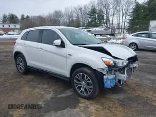 2019 Mitsubishi Outlander ES с VIN JA4AR3AU8KU006468, выставлен на аукционе IAAI как лот 42788048 с пробегом 66 817 миль миль и . История ставок и продаж доступна на DreamBid. Изображение 1.