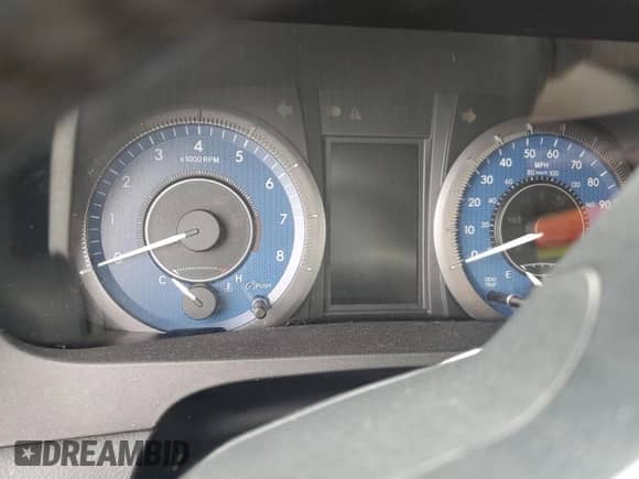 2018 Toyota Sienna XLE with VIN 5TDDZ3DC2JS192436, listed as a Copart auction lot 62954895 with Not provided miles and Non repairable. Bid and sale history available at DreamBid. Image 9.