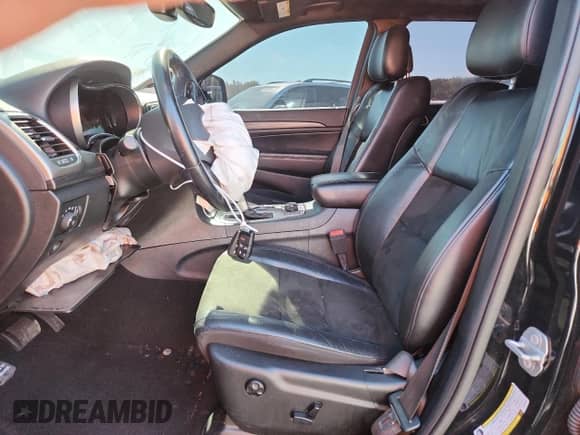 2020 Jeep Grand Cherokee Altitude with VIN 1C4RJFAG0LC315130, listed as a Copart auction lot 84604105 with 50,768 mi miles and Salvage title. Bid and sale history available at DreamBid. Image 7.