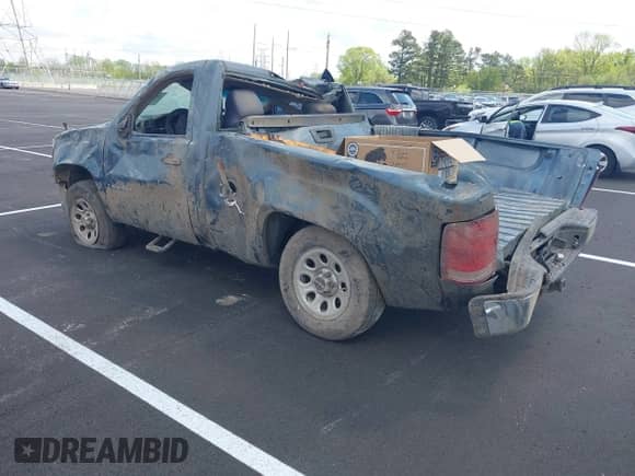2007 GMC Sierra 1500 Work Truck с VIN 1GTEC14C67Z555452, выставлен на аукционе IAAI как лот 42001378 с пробегом 83 837 миль миль и . История ставок и продаж доступна на DreamBid. Изображение 3.