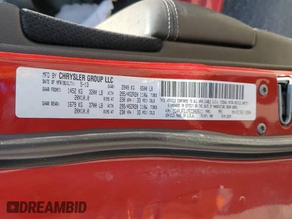 2014 Jeep Grand Cherokee SRT-8 z VIN 1C4RJFDJ7EC202611, wystawiony jako Copart lot #51462945 z przebiegiem 127 849 mil mil oraz Szkoda całkowita • Salvage title. Historia ofert i sprzedaży dostępna na DreamBid. Obrazek 12.