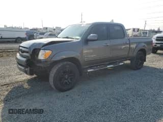 2005 Toyota Tundra Limited z VIN 5TBDT48145S470350, wystawiony jako Copart lot #71419075 z przebiegiem 283 322 mil mil oraz Szkoda całkowita • Salvage title. Historia ofert i sprzedaży dostępna na DreamBid. Obrazek 1.
