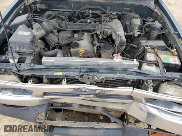 1995 Toyota Tacoma with VIN 4TAUN73C2SZ021380, listed as a Copart auction lot 45595425 with 286,901 mi miles and Clean title. Bid and sale history available at DreamBid. Image 11.