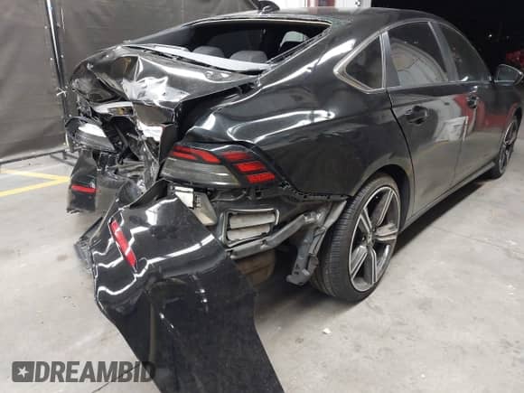 2023 Honda Accord Sport с VIN 1HGCY2F58PA043771, выставлен на аукционе IAAI как лот 43000673 с пробегом 37 996 миль миль и . История ставок и продаж доступна на DreamBid. Изображение 6.