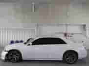 2018 Chrysler 300 S с VIN 2C3CCABG7JH244878, выставлен на аукционе IAAI как лот 43445702 с пробегом 81 269 миль миль и . История ставок и продаж доступна на DreamBid. Изображение 15.