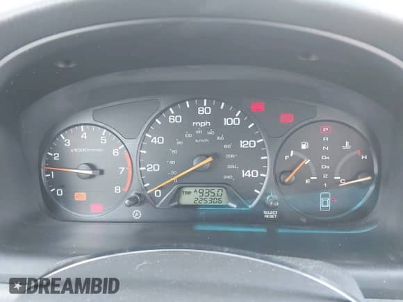 2000 Honda Accord EX with VIN 1HGCG566XYA154787, listed as a IAAI auction lot 42121628 with 225,306 mi miles and . Bid and sale history available at DreamBid. Image 7.