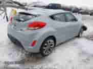 2014 Hyundai Veloster z VIN KMHTC6AD6EU214172, wystawiony jako IAAI lot #41298186 z przebiegiem 121 988 mil mil oraz . Historia ofert i sprzedaży dostępna na DreamBid. Obrazek 4.