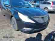 2013 Hyundai Sonata Limited with VIN 5NPEC4AC6DH652692, listed as a IAAI auction lot 41832936 with 209,189 mi miles and . Bid and sale history available at DreamBid. Image 6.