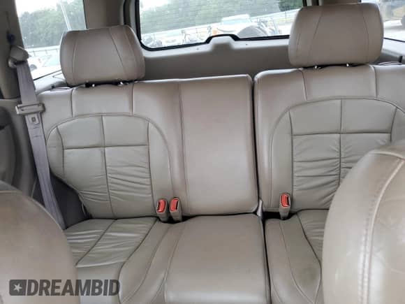 2001 Jeep Grand Cherokee Limited с VIN 1J4GX58N11C737807, выставлен на аукционе Copart как лот 82353575 с пробегом 156 723 миль миль и Списание • Salvage title. История ставок и продаж доступна на DreamBid. Изображение 10.