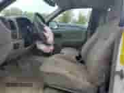 2006 Chevrolet Colorado z VIN 1GBDS146268207472, wystawiony jako Copart lot #68880674 z przebiegiem 77 922 mil mil oraz Szkoda całkowita • Salvage title. Historia ofert i sprzedaży dostępna na DreamBid. Obrazek 7.