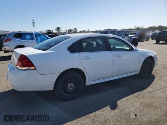 2014 Chevrolet Impala Police Police with VIN 2G1WD5E38E1147783, listed as a Copart auction lot 50843225 with 56,941 mi miles and Clean title. Bid and sale history available at DreamBid. Image 3.