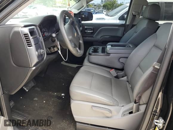 2017 Chevrolet Silverado 1500 Work Truck с VIN 1GCRCNEC8HZ302710, выставлен на аукционе Copart как лот 84808355 с пробегом 102 877 миль миль и Списание • Salvage title. История ставок и продаж доступна на DreamBid. Изображение 7.