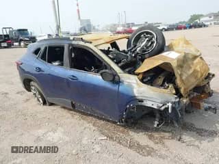 2024 Chevrolet Trax LT with VIN KL77LHE26RC200629, listed as a IAAI auction lot 42483003 with 16,115 mi miles and . Bid and sale history available at DreamBid. Image 1.