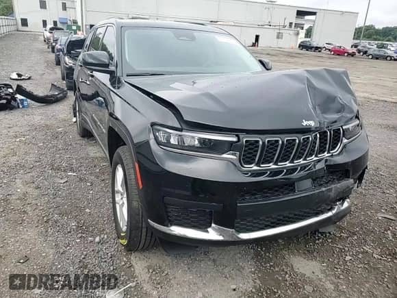 2023 Jeep Grand Cherokee Laredo with VIN 1C4RJKAG8P8806241, listed as a Copart auction lot 63772505 with 18,781 mi miles and Salvage title. Bid and sale history available at DreamBid. Image 14.