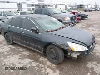 2006 Honda Accord LX с VIN 3HGCM56426G707597, выставлен на аукционе IAAI как лот 43521506 с пробегом 249 337 миль миль и . История ставок и продаж доступна на DreamBid. Изображение 1.