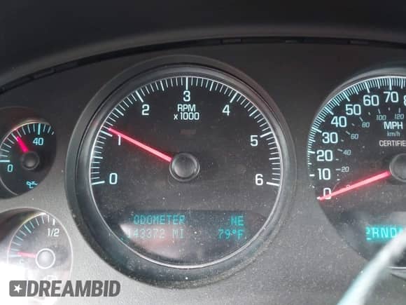 2013 Chevrolet Tahoe Commercial z VIN 1GNLC2E0XDR361205, wystawiony jako IAAI lot #42884524 z przebiegiem 361 205 mil mil oraz . Historia ofert i sprzedaży dostępna na DreamBid. Obrazek 7.