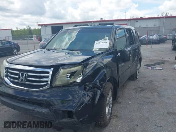 2014 Honda Pilot EX-L with VIN 5FNYF3H66EB002243, listed as a IAAI auction lot 42748261 with Not provided miles and . Bid and sale history available at DreamBid. Image 6.