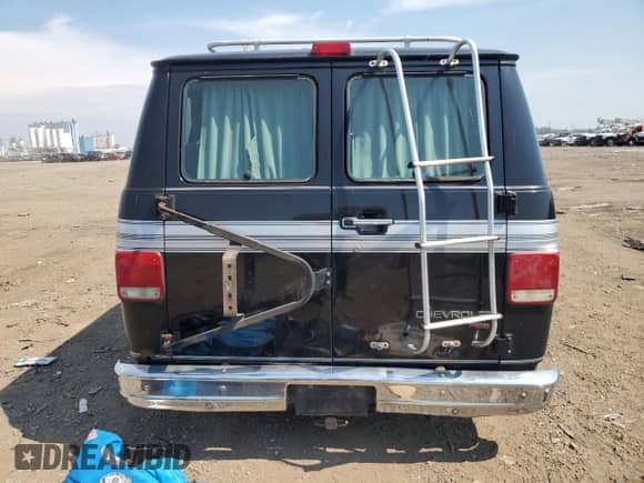 1994 Chevrolet Chevy Van with VIN 1GBEG25Z2RF132843, listed as a Copart auction lot 63873245 with 201,494 mi miles and Salvage title. Bid and sale history available at DreamBid. Image 6.