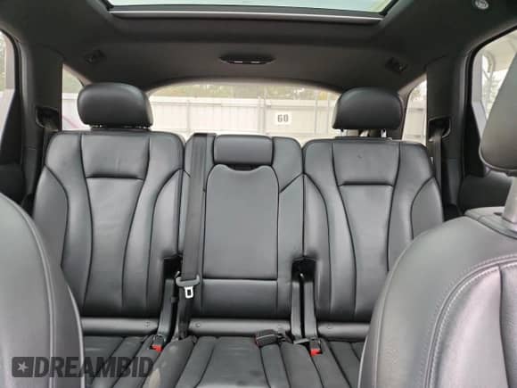 2017 Audi Q7 Premium Plus с VIN WA1LAAF76HD029909, выставлен на аукционе Copart как лот 87455795 с пробегом 127 184 миль миль и Чистый • Clean title. История ставок и продаж доступна на DreamBid. Изображение 10.