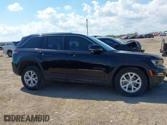 2023 Jeep Grand Cherokee Limited with VIN 1C4RJGBG0PC564084, listed as a IAAI auction lot 43188408 with 53,444 mi miles and . Bid and sale history available at DreamBid. Image 13.