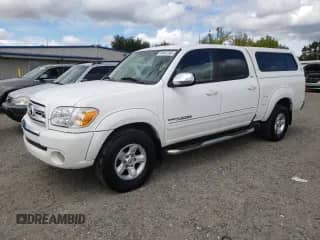 2005 Toyota Tundra SR5 с VIN 5TBET34135S476659, выставлен на аукционе Copart как лот 84407385 с пробегом 152 781 миль миль и Чистый • Clean title. История ставок и продаж доступна на DreamBid. Изображение 1.